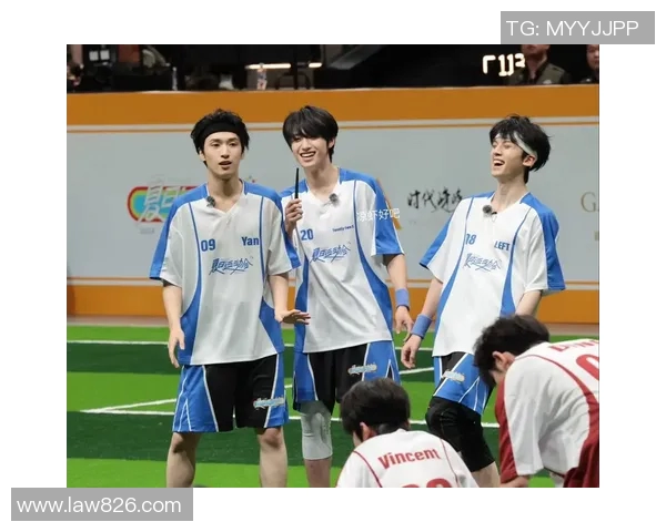 波特兰荆棘与天蓝队的激烈对决揭示了足球战术的精彩与魅力