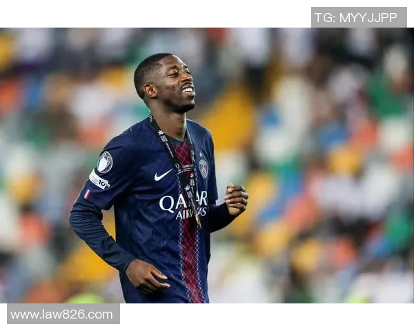 登贝莱展现惊人天赋助力球队崛起引发球迷热议与期待 登贝莱展现惊人天赋助力球队崛起引发球迷热议与期待