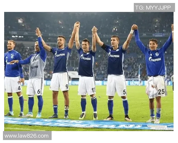 沙尔克04五连败，主场遭遇惨败！