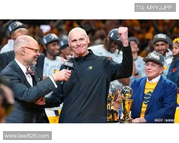 勇士主帅斯蒂芬-科尔荣耀入选名人堂:缔造传奇的幕后英雄 勇士主帅斯蒂芬-科尔荣耀入选名人堂:缔造传奇的幕后英雄