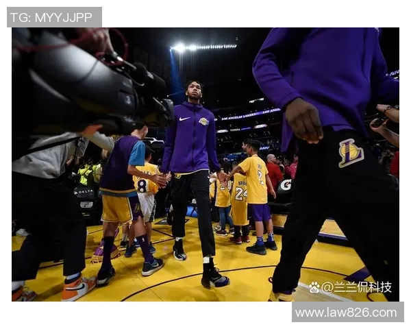 勇士队主力球员因伤缺席季后赛，球队遭遇重大挑战