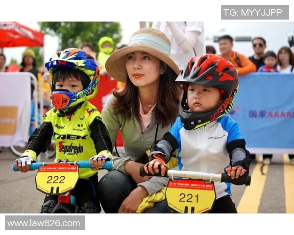 武汉U9足球比赛精彩直播视频尽在这里快来观看年轻球员的激情对决