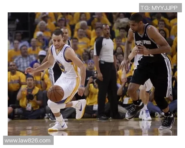 库里丝：从篮球场上的传奇到全球文化的象征之路